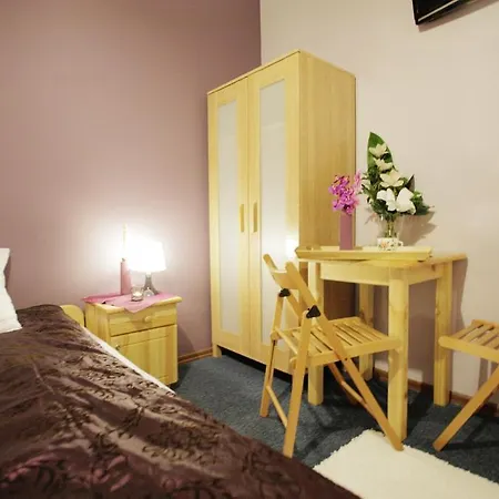 Hostel Dragon Aparthostel Senatorska Krakov