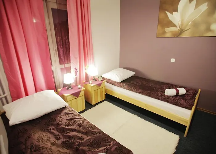 Dragon Aparthostel Senatorska