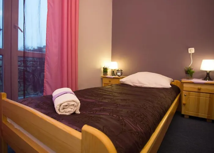 Dragon Aparthostel Senatorska *