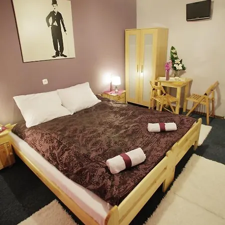 Dragon Aparthostel Senatorska * Kraków