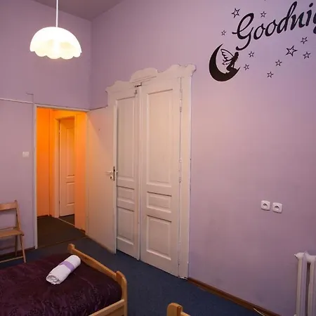 Dragon Aparthostel Senatorska Hostel Krakau