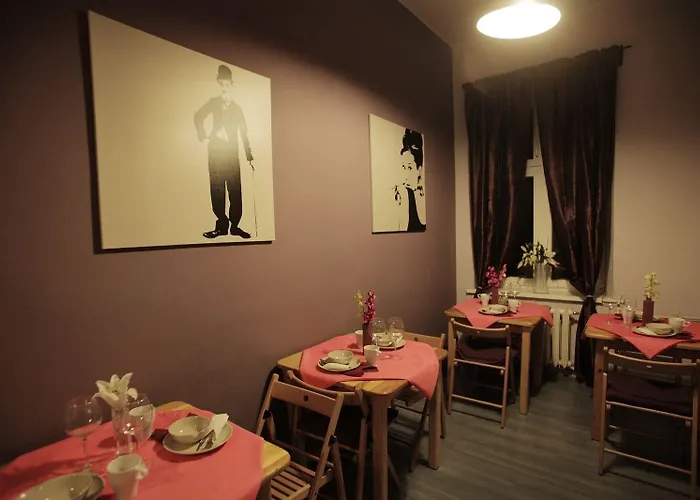 Dragon Aparthostel Senatorska Hostel