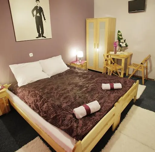 Dragon Aparthostel Senatorska * 크라쿠프