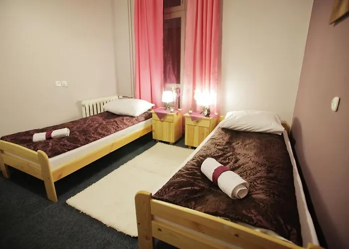 Hostel Dragon Aparthostel Senatorska *