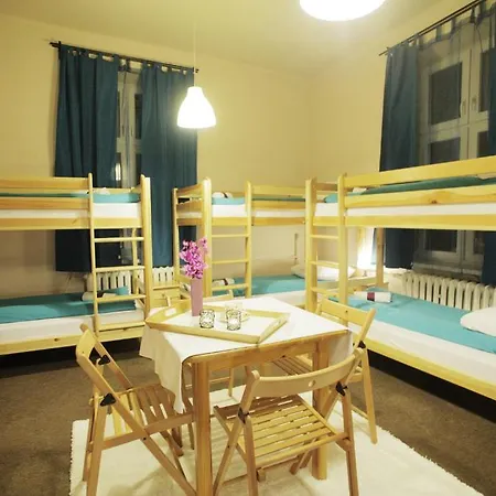 Dragon Aparthostel Senatorska Hostal Cracovia