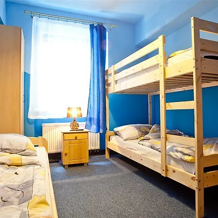 Hostal Dragon Aparthostel Senatorska