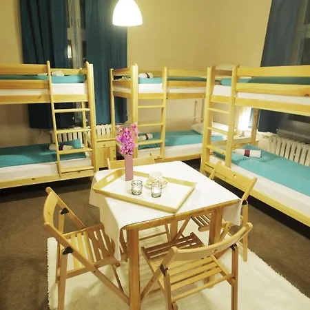Hostel Dragon Aparthostel Senatorska