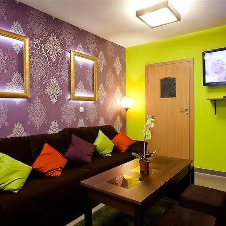 Dragon Aparthostel Senatorska Krakow